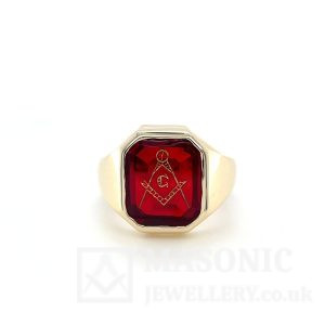 9ct Yellow Gold Ultra Heavy Synthetic Ruby Masonic Ring - Front View
